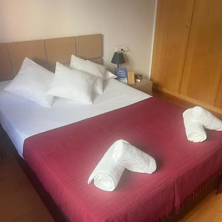 Bonito Y Luminoso Apartamento En Con Wifi Y Parking * Roses